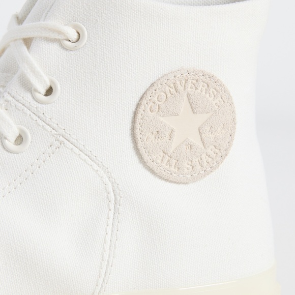 Chuck Taylor’s converse new with box - Picture 10 of 10